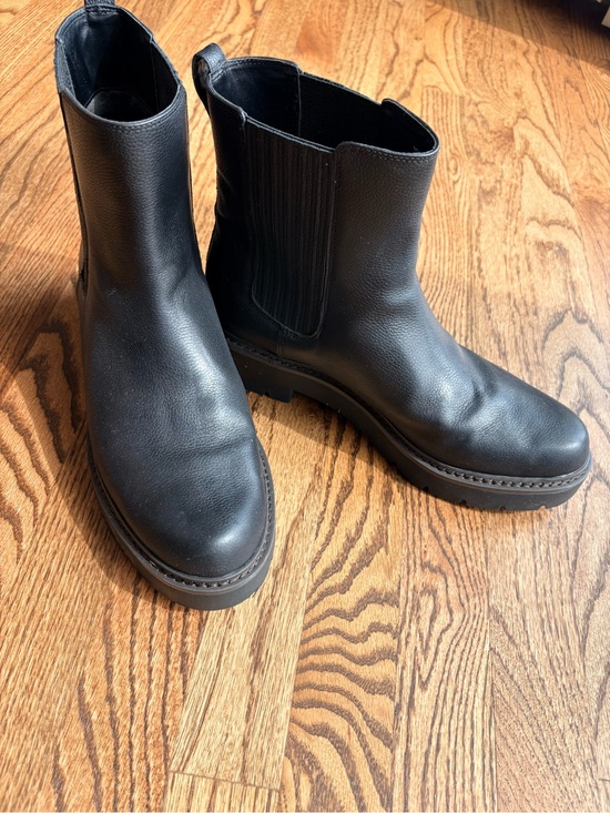 Nordstrom Shoes - Nordstrom Women's Black Leather Chelsea Combat Boots